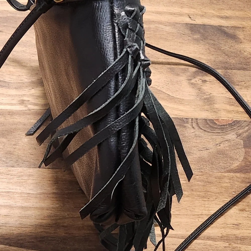 The Sak Filmore Leather 3 in 1 Black Clutch Shoulder Crossbody Woven With Fringe - Picture 10 of 13